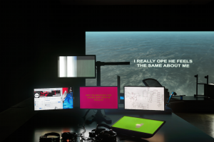 Keep it alive or let it die: new media art, curating and the art market